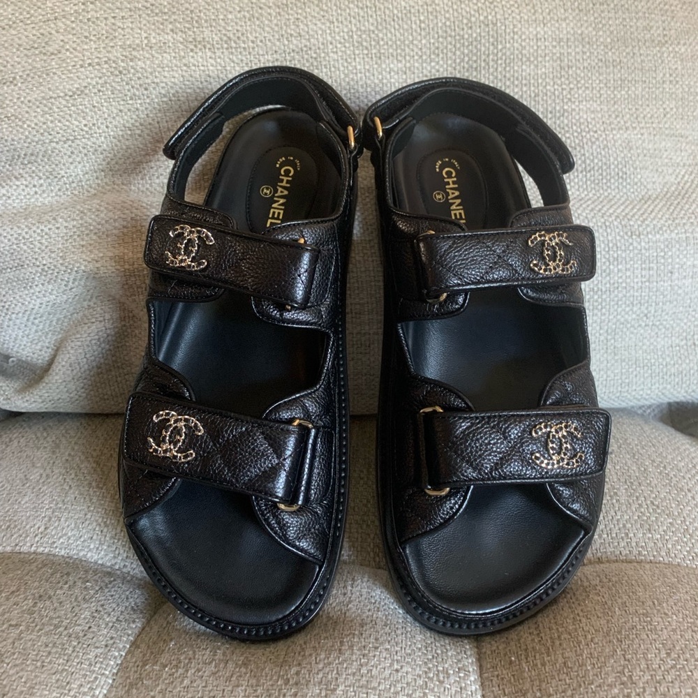 Chanel Dad Sandals Black Caviar Dad Sandal GoldCC Logo Mule Slide Flat size37.5 - Picture 2 of 10